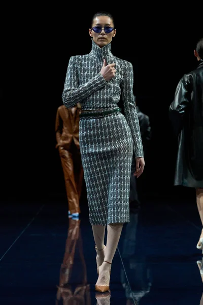Look 23